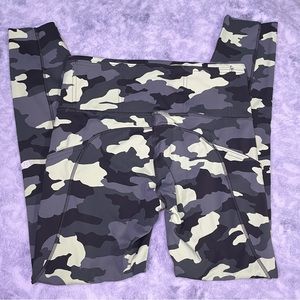 Lululemon Fast and Free Leggings size 6 NWOT